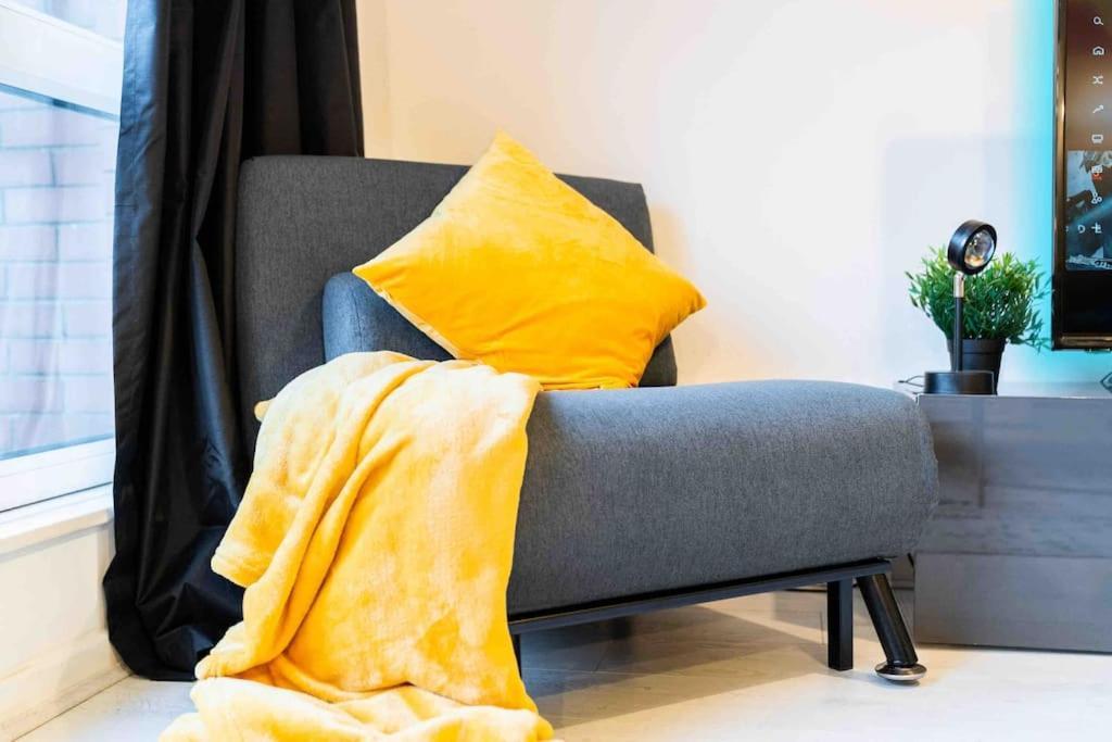 ✪Central✪6Bed✪ Parking✪Pool Table✪Private Patio ✪ Birmingham Buitenkant foto